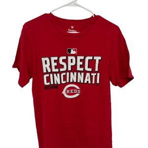 Men's Fanatics Red Respect Cincinnati T-Shirt.  Size S